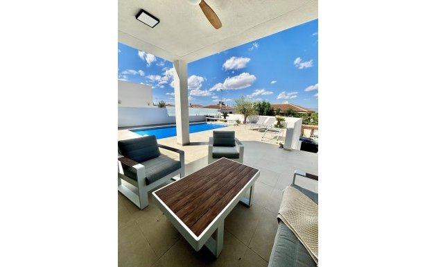 Nueva construcción - Chalet - Benijófar