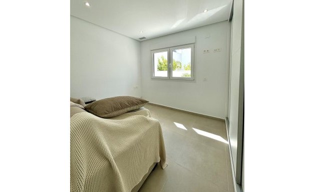 Nueva construcción - Chalet - Benijófar