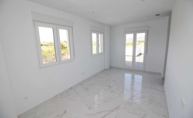 Nueva construcción - Chalet - Pinoso