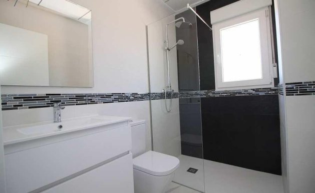 Nueva construcción - Chalet - Pinoso