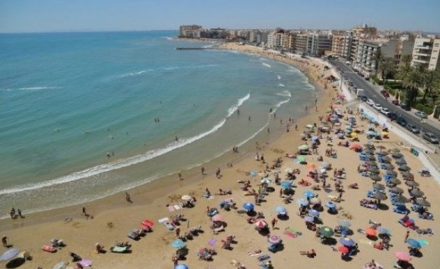 Nueva construcción - Chalet - Torrevieja