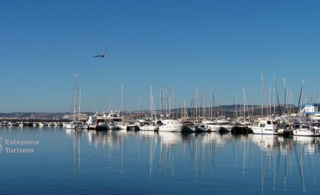 Nueva construcción - Apartamento - Estepona
