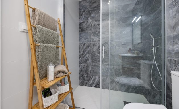 Nueva construcción - Apartamento - San Miguel de Salinas