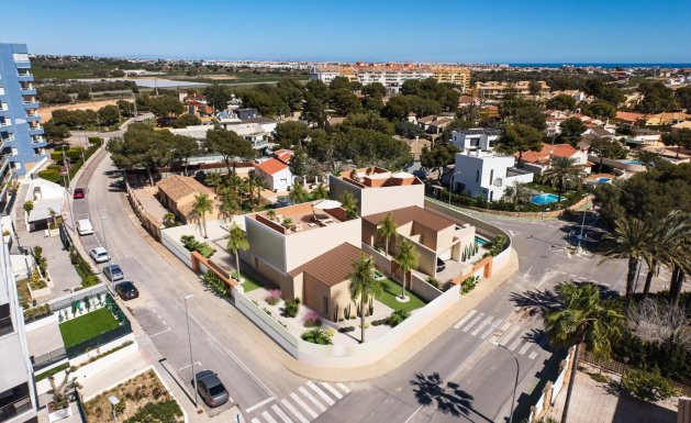 Nueva construcción - Chalet - Orihuela Costa