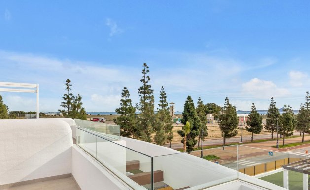 New Build - TOWNHOUSE - Los Alcazares