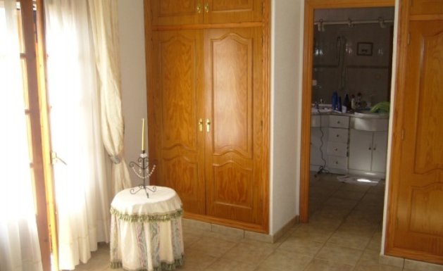 Venta - Chalet - Daya Nueva