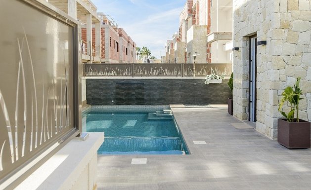 Nueva construcción - Chalet - Los Montesinos