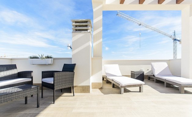 Nueva construcción - Chalet - Los Montesinos