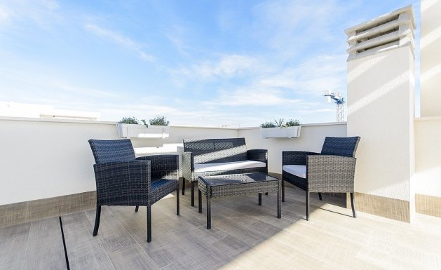 Nueva construcción - Chalet - Los Montesinos