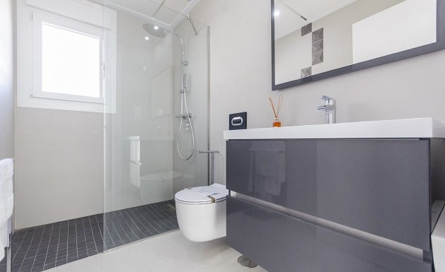 Nueva construcción - Chalet - Los Montesinos