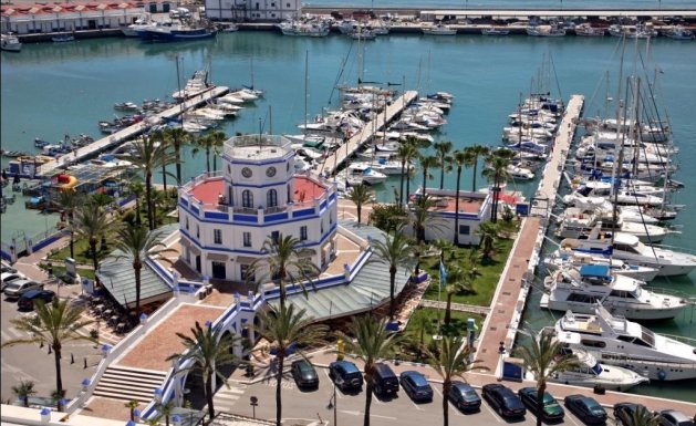 Nueva construcción - Apartamento - Estepona