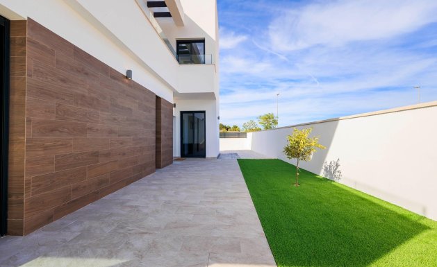 Nueva construcción - Chalet - Pilar de La Horadada
