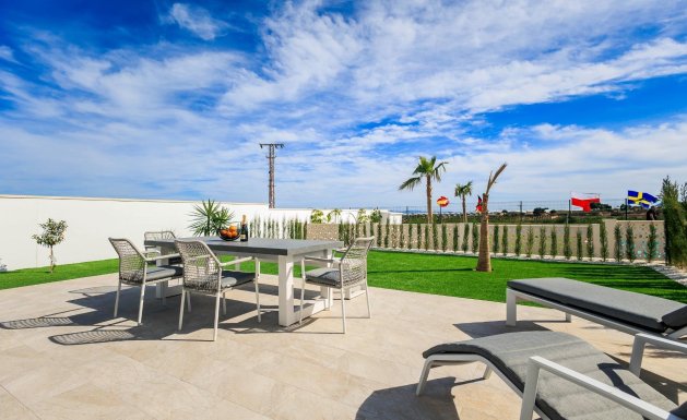 Nueva construcción - Chalet - Pilar de La Horadada