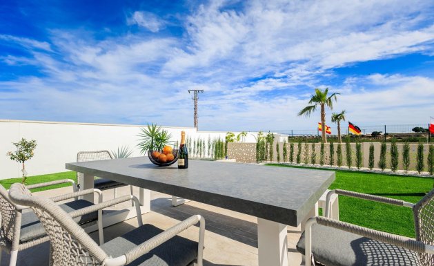 Nueva construcción - Chalet - Pilar de La Horadada