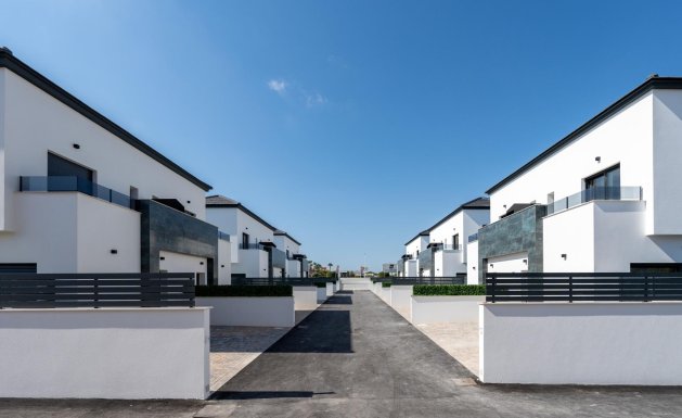 New Build - TOWNHOUSE - Gran Alacant