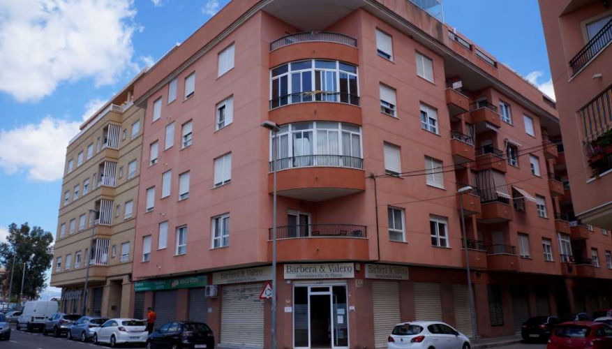  -  - Almoradi